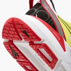 Diadora Men's Mythos Blushield Volo 3 Running Shoe- White/Black/Yellow Fluo - Regular (D) -Sneakers Shop 101.179090 C0008 25 HR