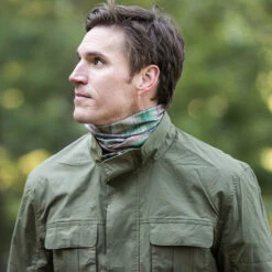 Buff ThermoNet Multifunctional Neckwear - Bosky Moss Green -Sneakers Shop 126402.851 thermonet bosky moss green lifestyle21629486743 21211 1