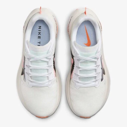 Nike Women's Ultrafly Trail Shoe - White- Regular (B) - Image 6