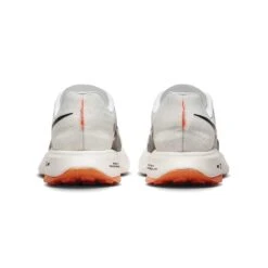 Nike Women's Ultrafly Trail Shoe - White- Regular (B) -Sneakers Shop 3060f017 c215 4ffd a5d5 479eb1562912
