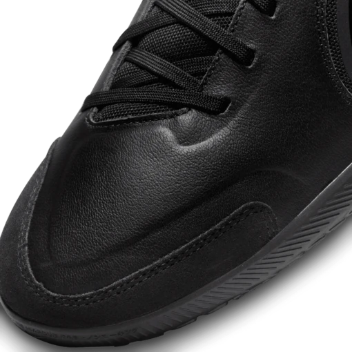 Nike Unisex Tiempo Legend 9 Academy IC Soccer Shoe - Black/Dark Smoke - Regular (D) - Image 3