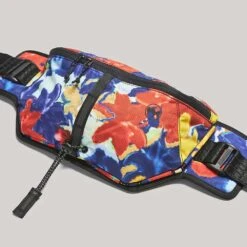 Multipass Sling Bag - Primary Floral Collage -Sneakers Shop JANJI UB01A PRIMARY FLORAL COLLAGE 03 720x a5d50162 2fe9 4664 9069 801c2e29b89e