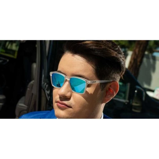 Goodr Middle Seat Advantage Sunglasses - Image 4
