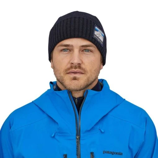 Patagonia Brodeo Beanie - Line Logo Ridge: Classic Navy - Image 2