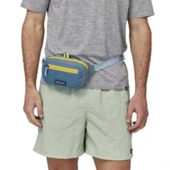 Patagonia Ultralight Black Hole Mini Hip Pack - Steam Blue -Sneakers Shop webimage 902CA95A 4669 4A42 8B356007E9508753